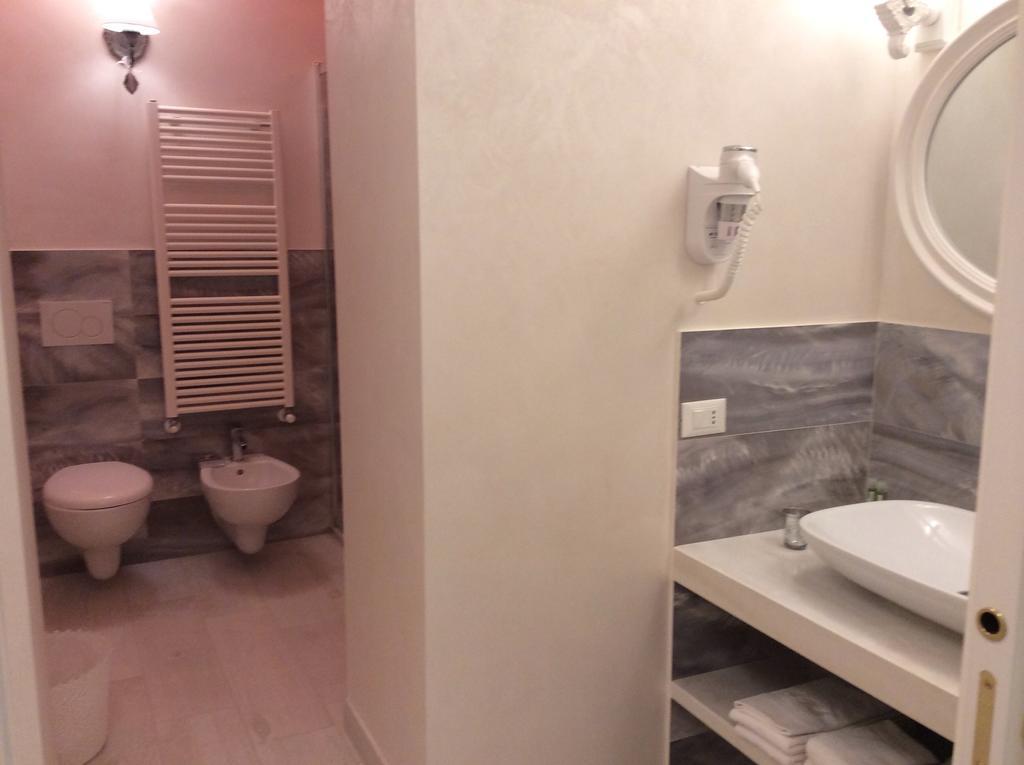 Suite Le Perle Taranto Oda fotoğraf