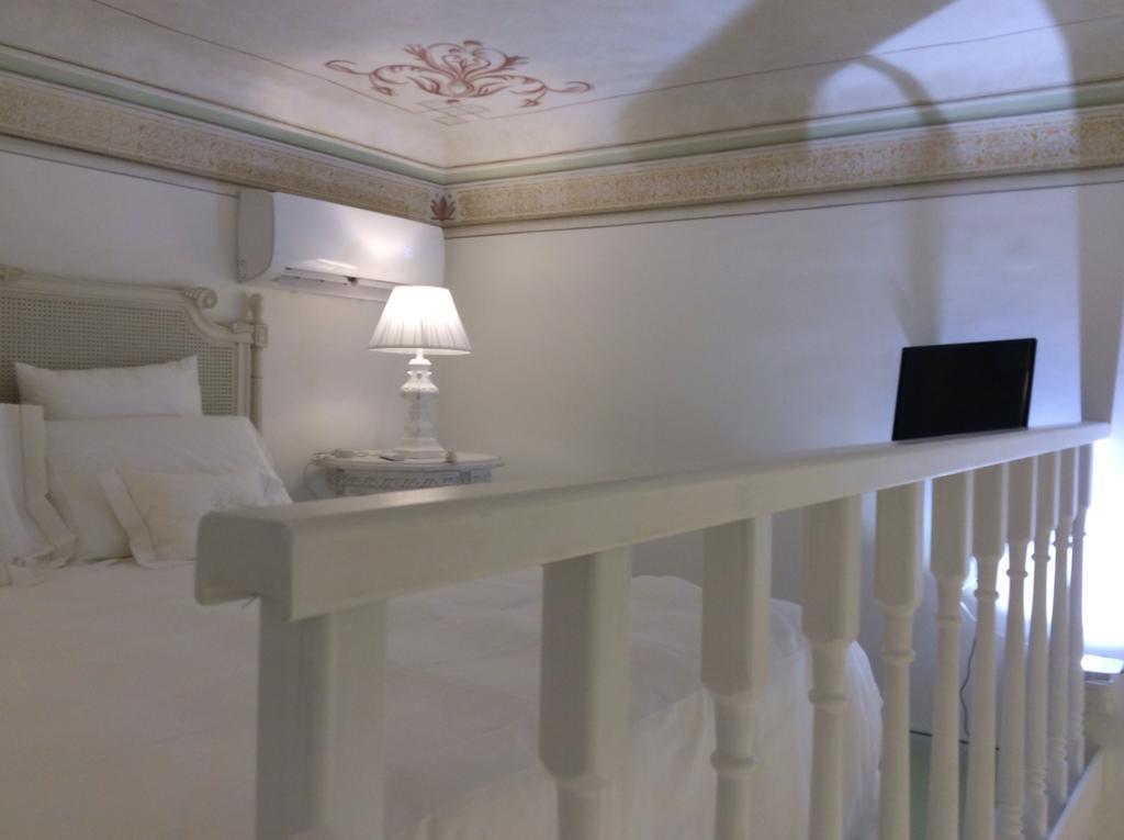 Suite Le Perle Taranto Oda fotoğraf